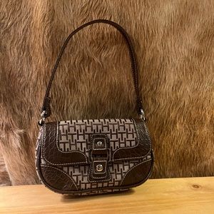 Tommy Hilfiger Shoulder Bag